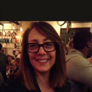 Meet your Posher, Valerie